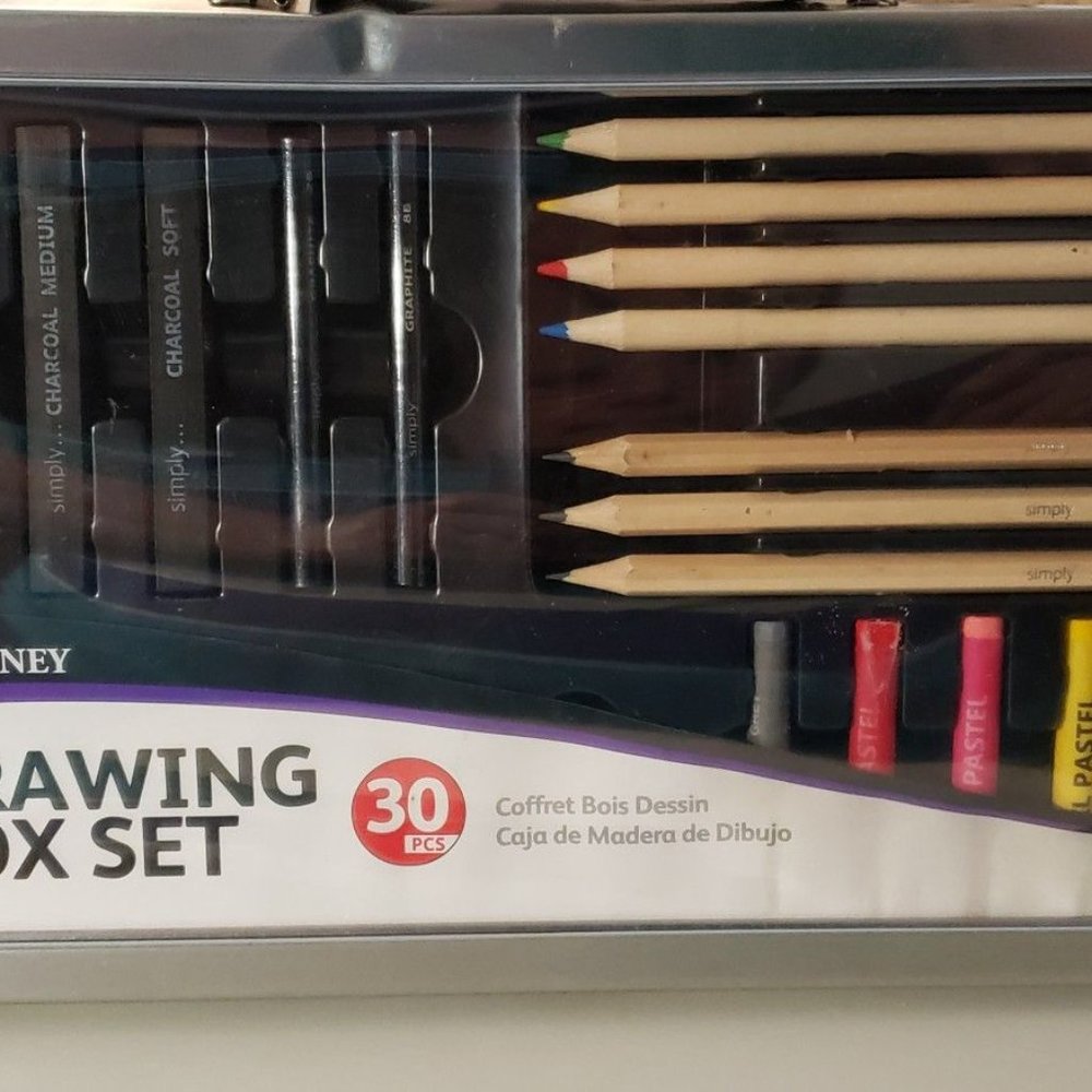 30 pc Drawing Box Set